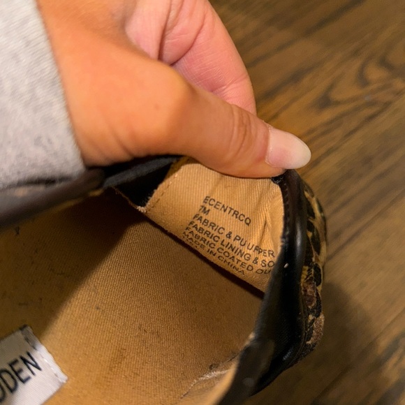 Steve Madden ecentrcq slip on shoes - Picture 4 of 5